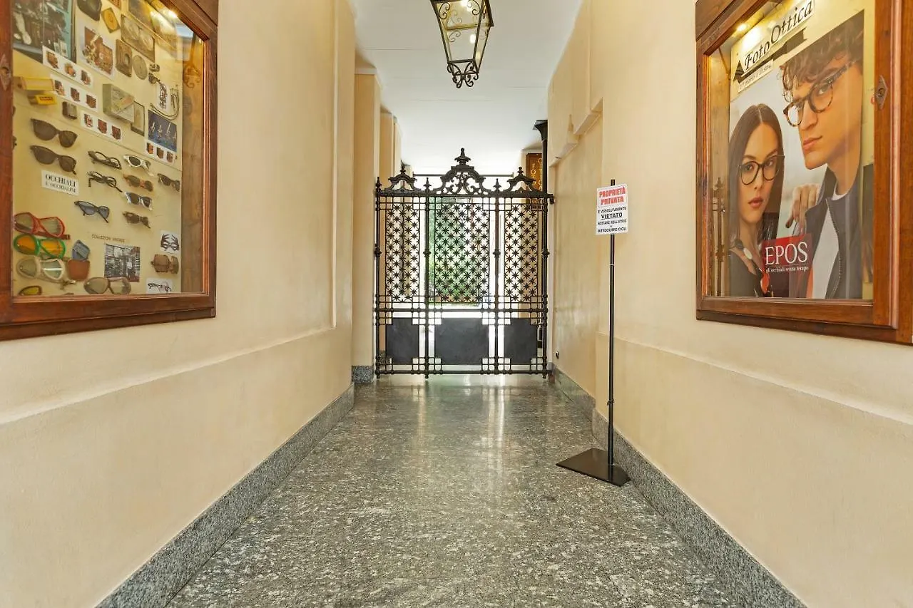 Renovated Penthouse Duomo&Via Torino Appartamento Milano