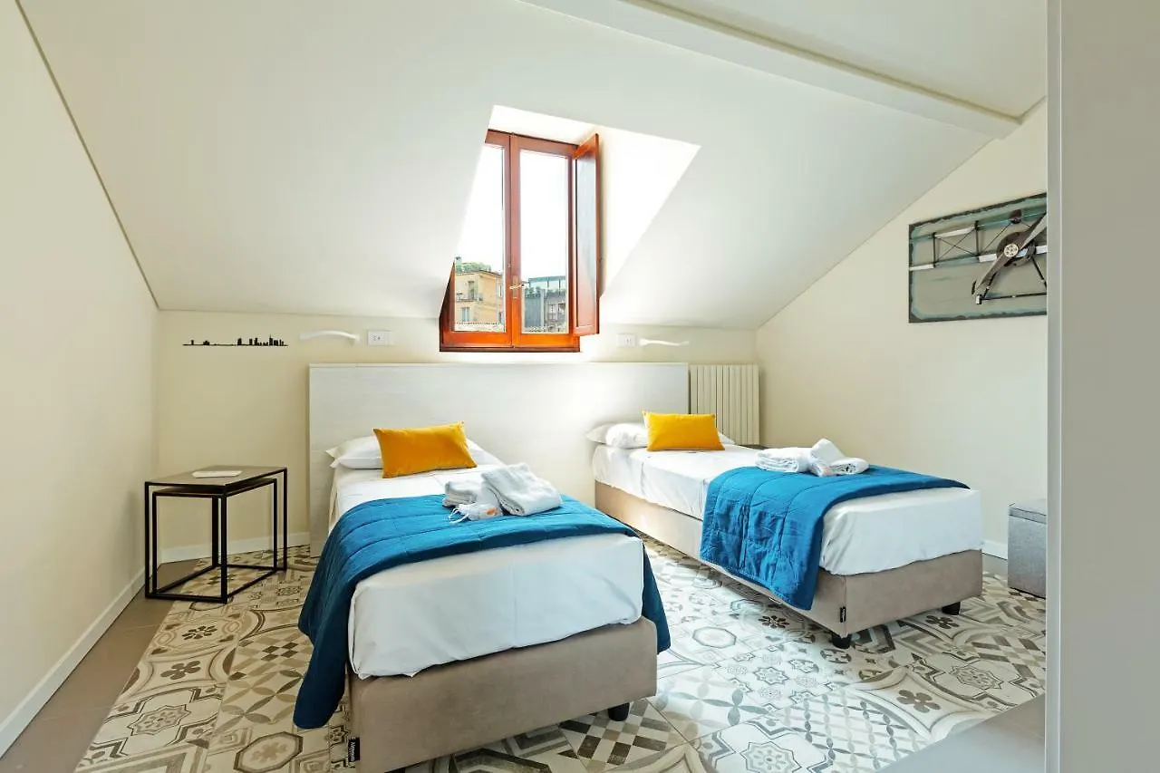 Renovated Penthouse Duomo&Via Torino Appartamento Milano