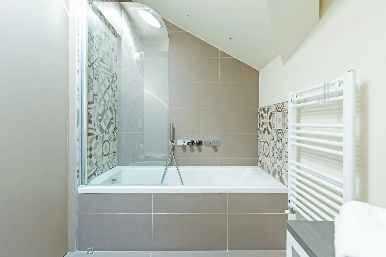Renovated Penthouse Duomo&Via Torino Appartamento Milano Italia