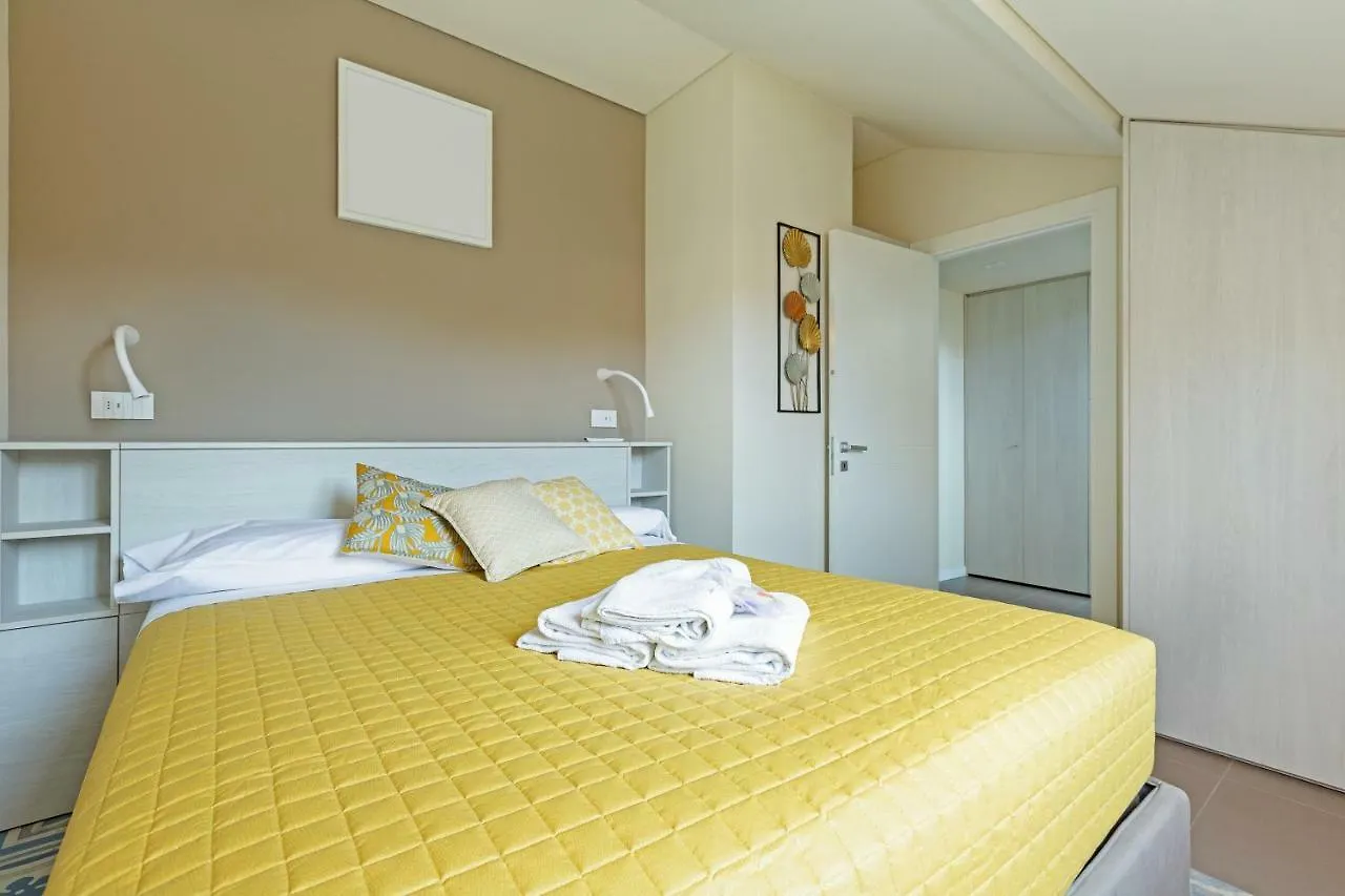 Renovated Penthouse Duomo&Via Torino Appartamento Milano Italia