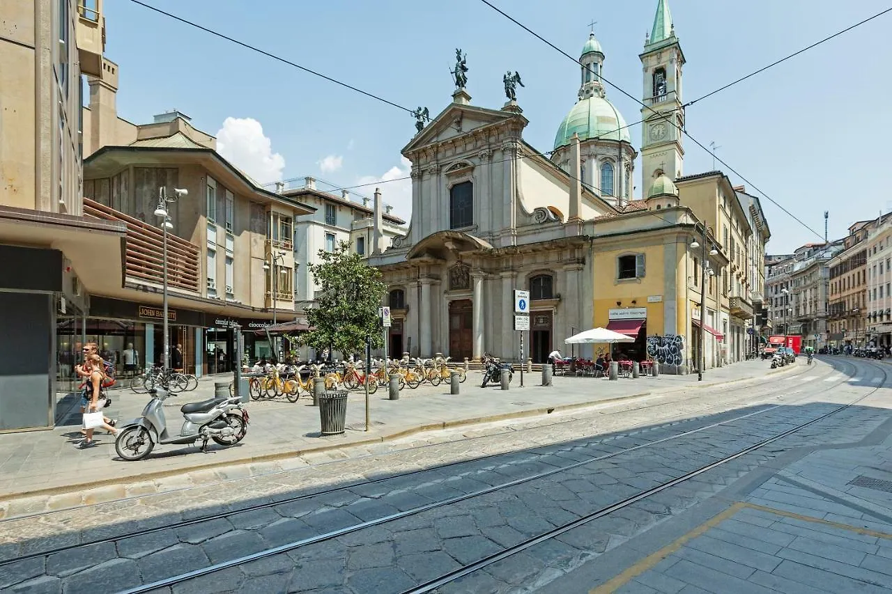 Renovated Penthouse Duomo&Via Torino Appartamento Milano 0*,  Italia
